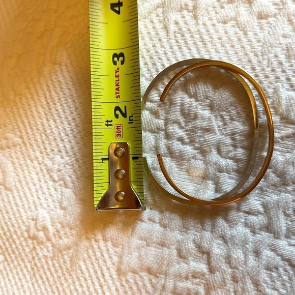 Mantra band.  Be true. Be you. Be kind - Picture 2 of 3